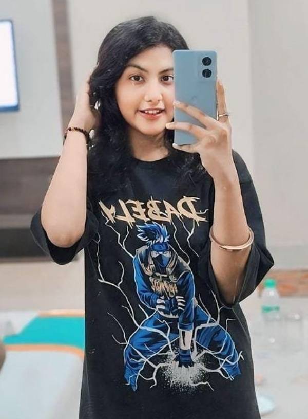 Call Girls Photo In Shimla